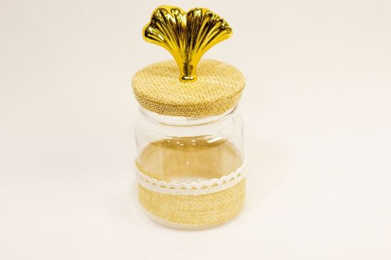 صورة علب مكسرات بلاستيك دائري